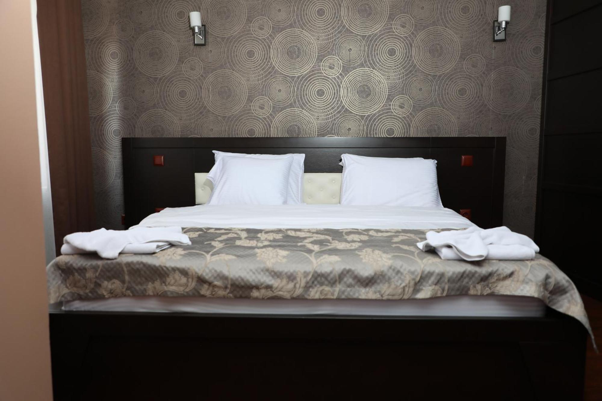 Bruti Hotel 프리즈렌 외부 사진