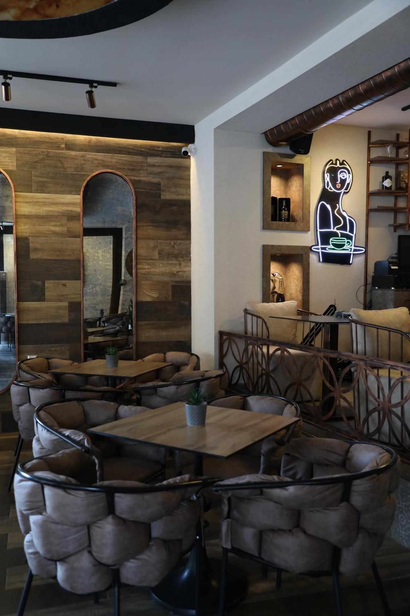 Bruti Hotel 프리즈렌 외부 사진