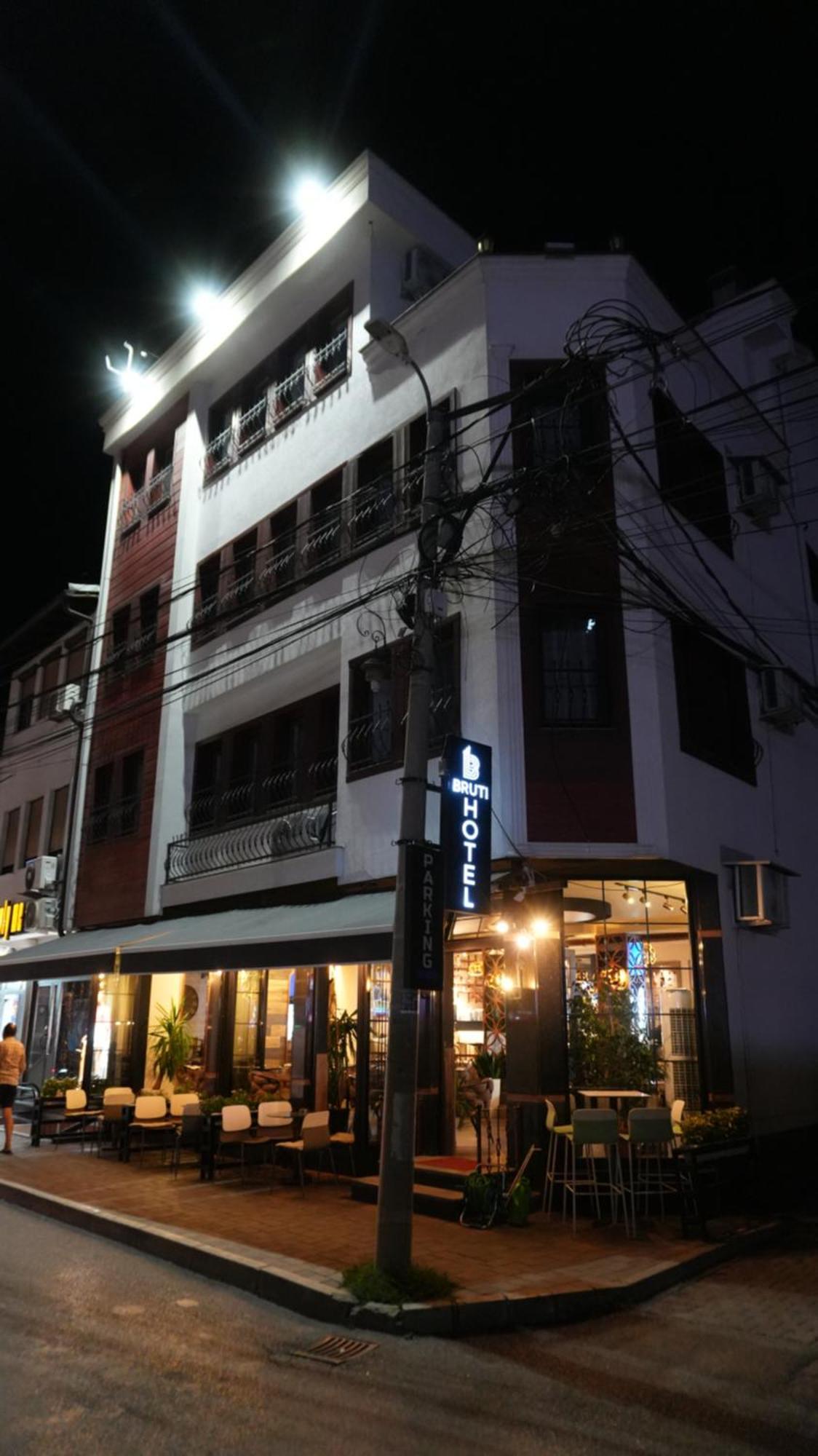 Bruti Hotel 프리즈렌 외부 사진